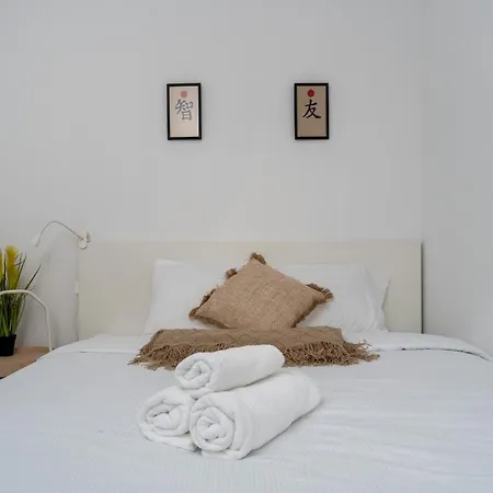 Skowronia Modern Apartment